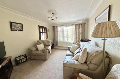 3 Walnut Drive-11.jpg