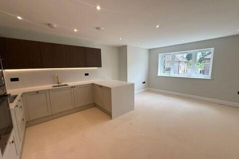 Farleigh Road, Warlingham photo 3