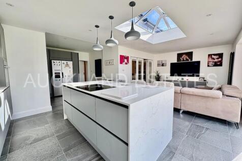 image00014-175809...