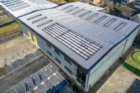 UNIT 1B WATCHMOOR POINT CAMBERLEY_004.jpg