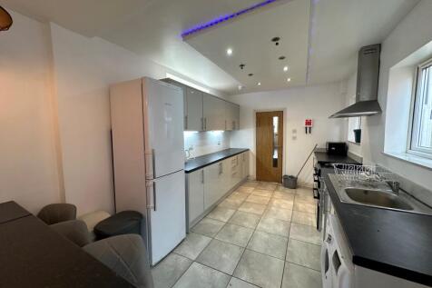 13 Camberwell Terrace, CV31 1LP photo 2