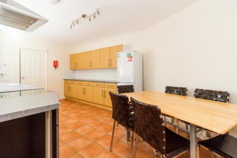 Kitchen and dinin...