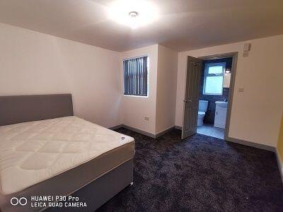 Tiverton Road, Birmingham photo 5