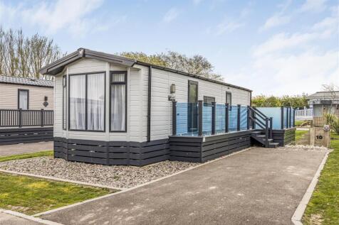 Mill Rythe Holiday Village-PorticoMarketing-Arden&amp;
