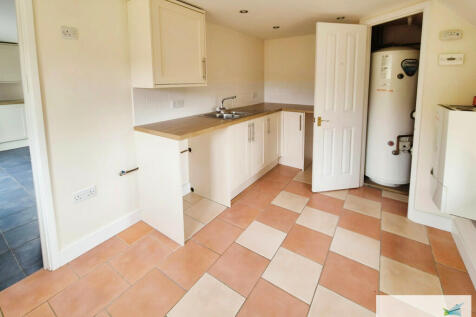 c4fe734b-10000120...