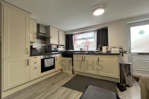 Lounge/Kitchen