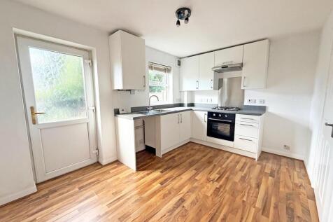 Eastbury Close, Widnes photo 4