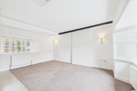 Kitchen/Living Area