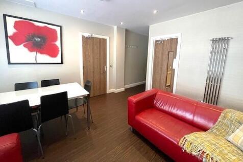 Living/dining room