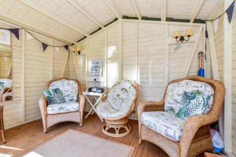 Workshop/Outbuildings