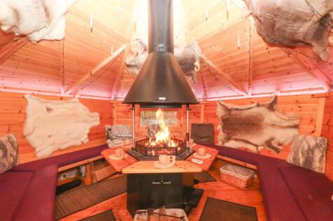 Arctic Cabin