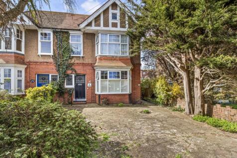 Flat 2, 59a Downview Road Worthing, West Sussex, B