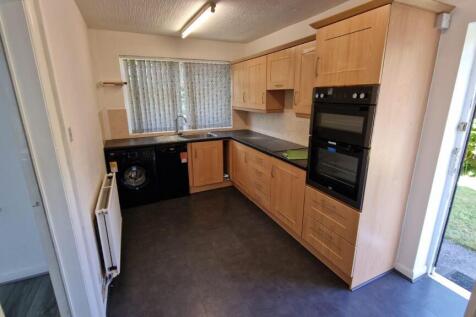 WhatsApp Image 2024-08-22 at 15.58.14 (1).jpeg