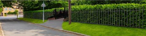 Iron Railings loom .jpg