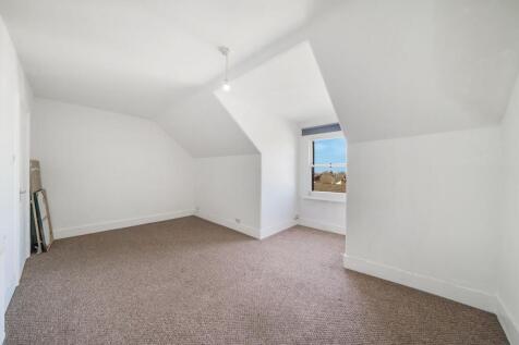 Flat 3, 29 Epsom Road - Rk4m5OgxehPlHCo5uwKj