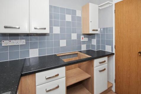 41 Whitgift Road, Teversham, Cambridge, CB1 9AY