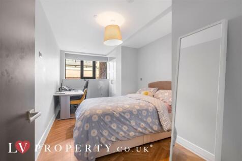 Full size Logo-15.jp