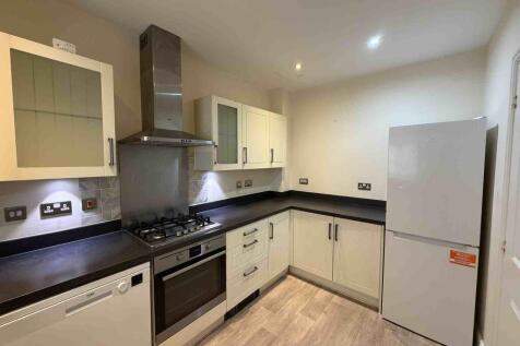 Roebuck Road photo 3