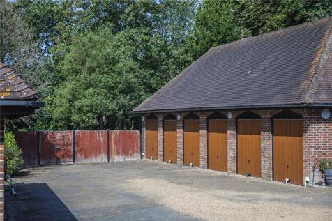 Garaging