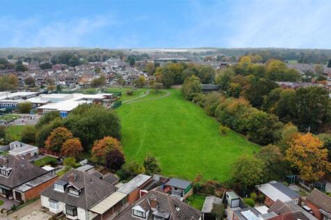 Humber Crescent Views