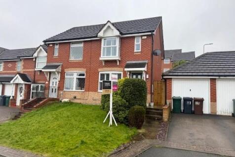 Bradford, BD10 - property photo