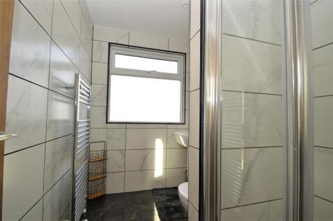 125 Lawn Road (16).JPG