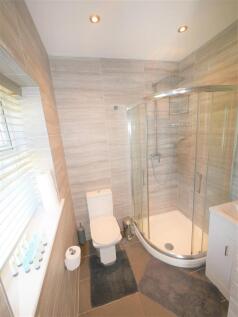 Flat 8, Woodside, Bournemouth BH1 photo 3