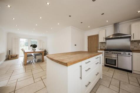 Open Plan Kitchen Dining Room