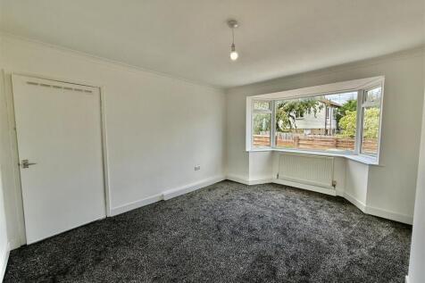 The Paddock, Leam Lane, Gateshead photo 3