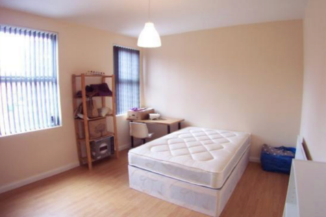 Hessle Street, Leeds, West Yorkshire, LS6 photo 3