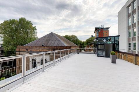 TPMwEYLKexB  Terrace.jpg