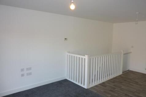 Fenwick Road, Scartho Top, DN33 photo 5