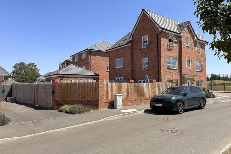 Front Aspect With Driveway 347