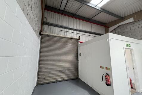 Unit 16 A R D Business Park 8.jpg