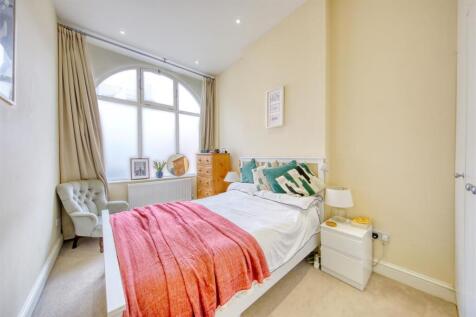 Bedroom.jpg