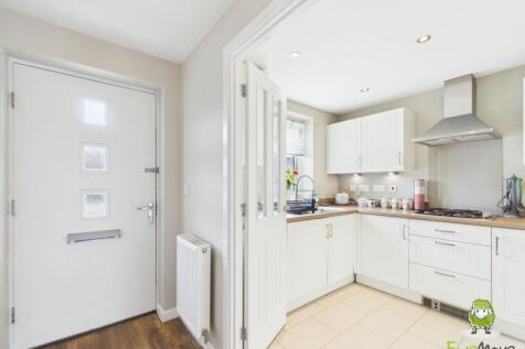 EweMove Estate Agents Basingstoke - Bye Crescent -