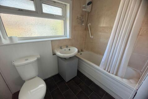 Delaval Road, Billingham photo 2