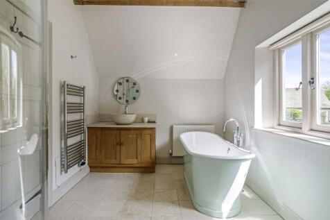 En Suite Bathroom