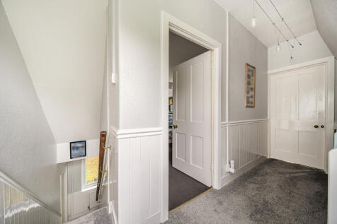 1324383-21-68793b03960b3