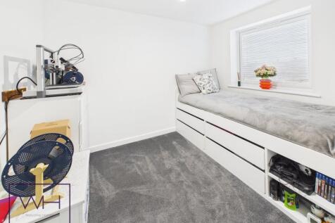 CAM03785G0-PR0325-ST