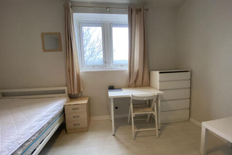 Bethnal Green, London E2 photo 3