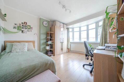 1317022-5-6867f5ed29874