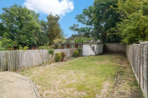 48 Manor Road Harrow London HA1 2PD - 009.jpg