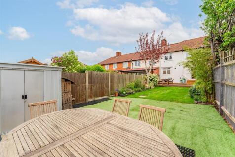 36 Stephenson Rear 2.jpg