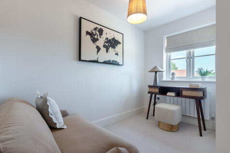 Barnfield Shaw-Re...