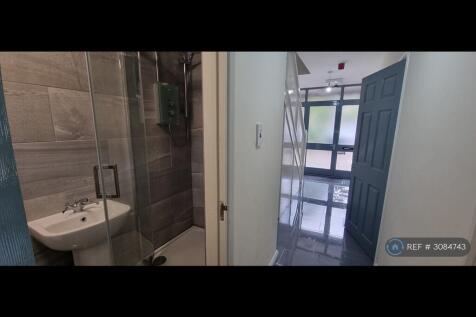 Russell Terrace, Leamington Spa, CV31 photo 2