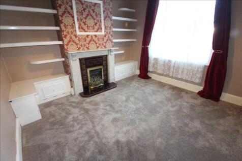 FRONT ROOM