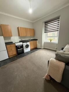 Clavering Street west, Paisley photo 3