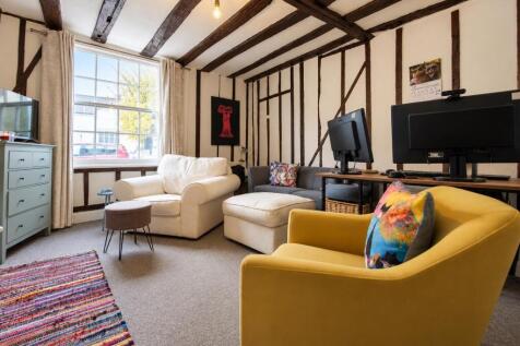 Living Room A.jpg