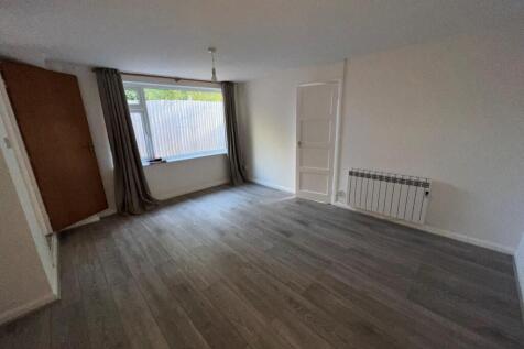Belvoir Road, Eaton, Grantham photo 5